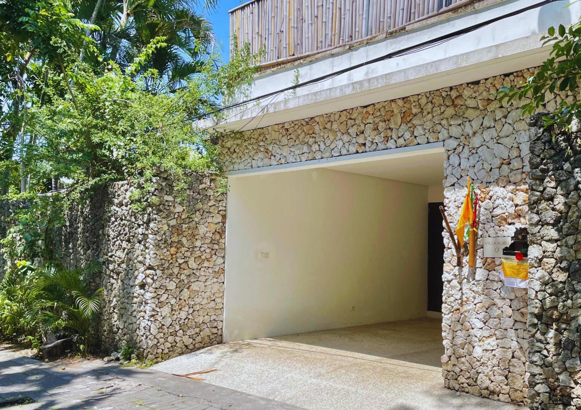 Villa Kubu Seminyak Exterior photo